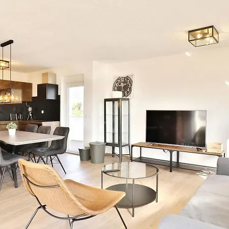 Apartman Jimmy Apartment Seline